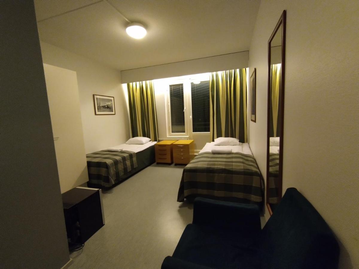 טורקו West Side Hotel מראה חיצוני תמונה