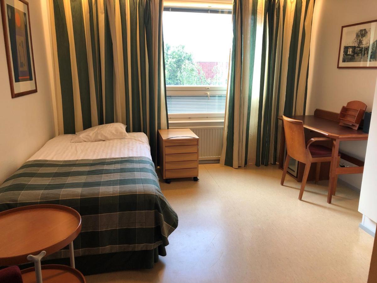 טורקו West Side Hotel מראה חיצוני תמונה