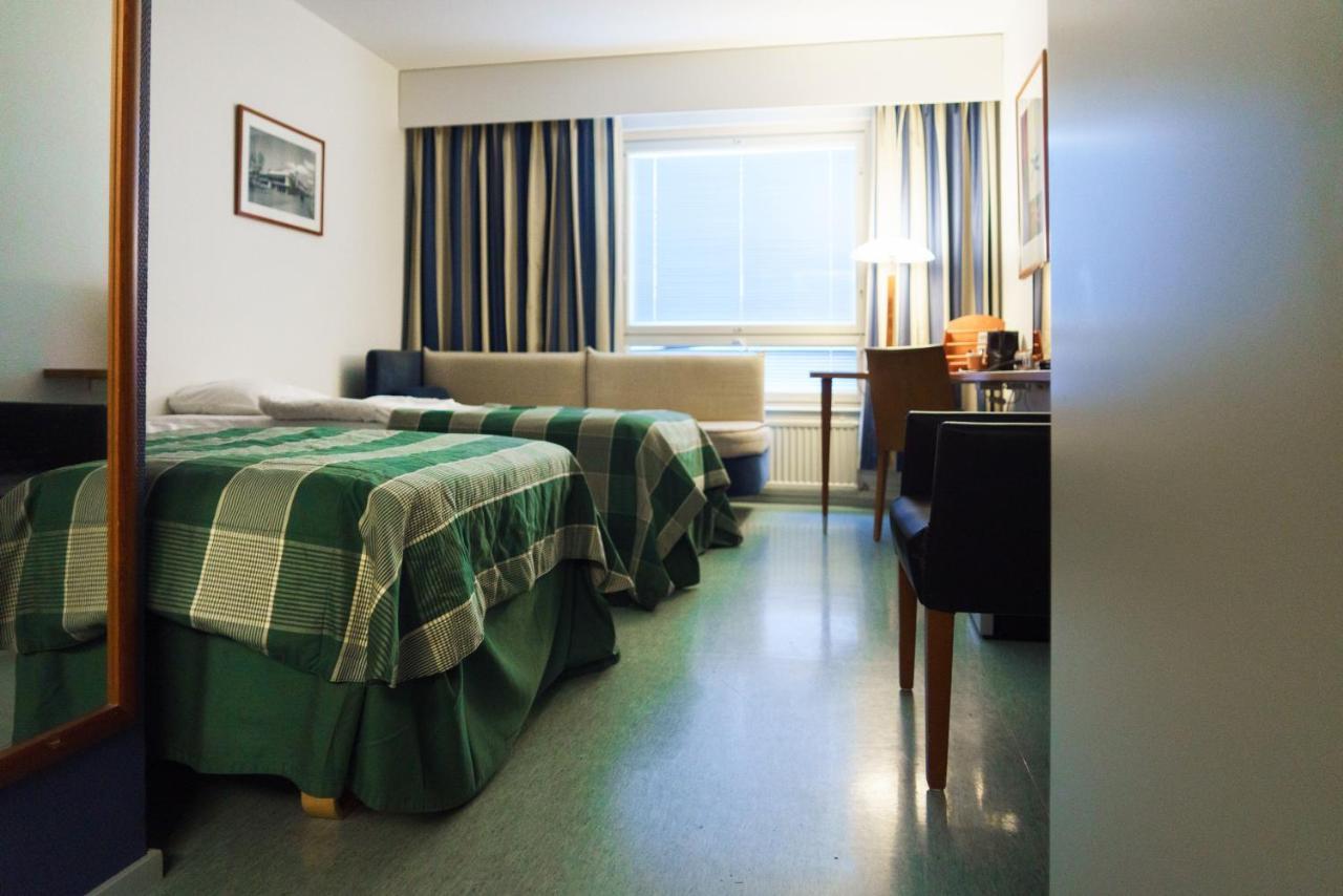 טורקו West Side Hotel מראה חיצוני תמונה