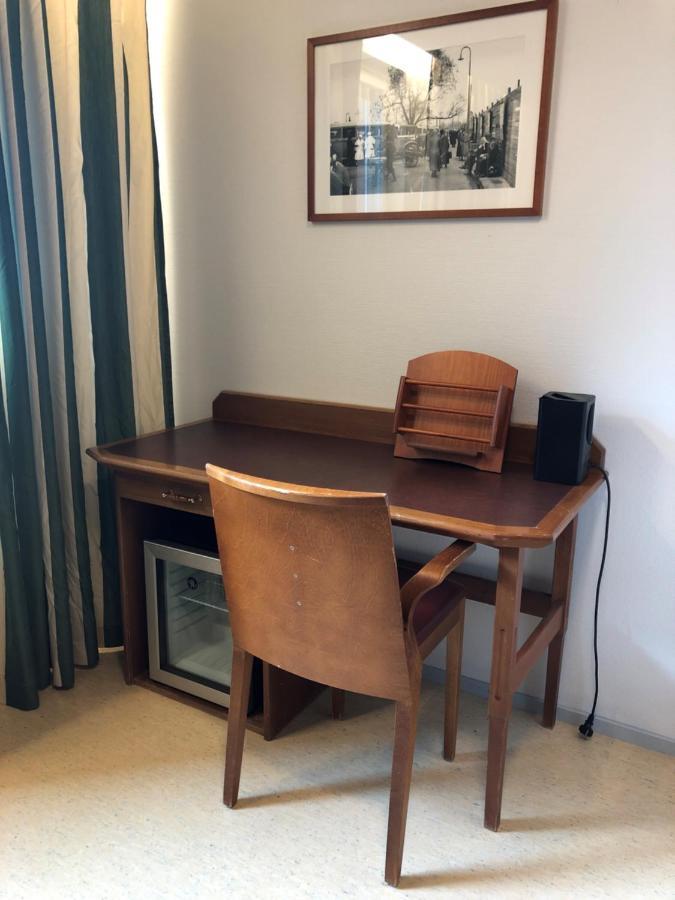 טורקו West Side Hotel מראה חיצוני תמונה